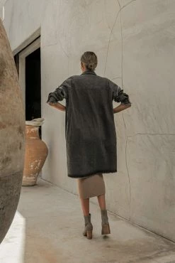 WORUI Tymberlee Shirt Jacket In Black - FINAL SALE