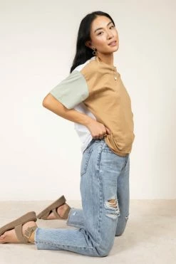 Tres Bien Brenna Tee In Tan Tops
