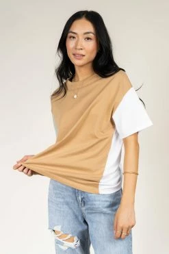 Tres Bien Brenna Tee In Tan Tops