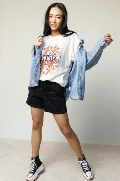 SWEET CLAIRE Tops Stay Golden Graphic Tee