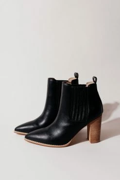 FREE SOUL/MIRACLE MILE Finley Heeled Boots In Black - FINAL SALE
