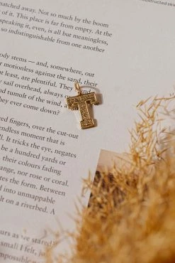 LA RADIANT VAL JEAN GLOBAL Jewelry Gold Alphabet Charm - FINAL SALE