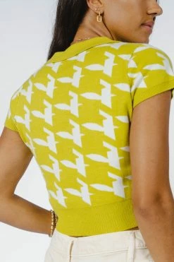 Promo π₯ BLANC Shae Cropped Top In Lime - FINAL SALE π― 9 BLANC Shae Cropped Top In Lime - FINAL SALE