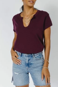 WORUI Tops Marissa Tee In Maroon