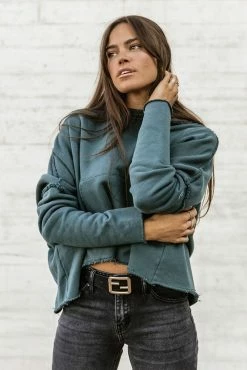 SINA Anderson Cropped Pullover In Cream - FINAL SALE