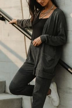 Tres Bien Kaylane Cardigan In Oatmeal - FINAL SALE