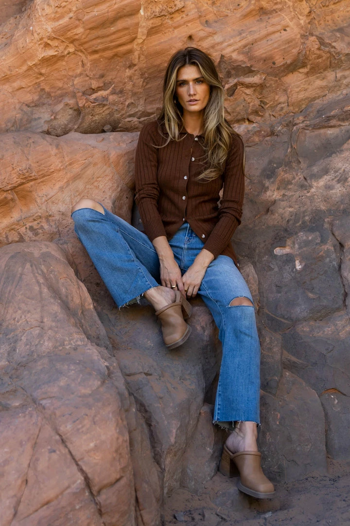 Buy 🥰 CRESCENT Leslie Cardigan In Brown - FINAL SALE 😀 3 CRESCENT Leslie Cardigan In Brown - FINAL SALE