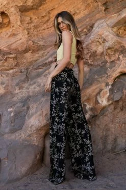 Mustard Seed Marie Floral Pants - FINAL SALE