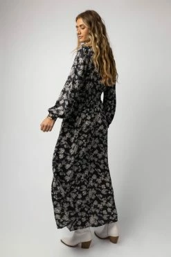 Hot Sale β FINAL TOUCH COLLECTION Nellie Maxi π Dress In Navy - FINAL SALE 𧨠7 FINAL TOUCH COLLECTION Nellie Maxi Dress In Navy - FINAL SALE