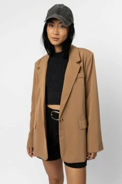 AARON & AMBER Tops Crystal Blazer In Camel