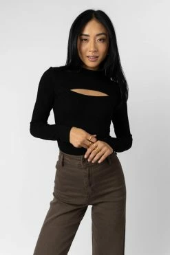 WELLMADE INC Carly Ribbed Top In Black - FINAL SALE