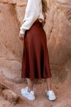 Discount π AARON & AMBER Zada Midi π Skirt In Rust - FINAL SALE β 6 AARON & AMBER Zada Midi Skirt In Rust - FINAL SALE