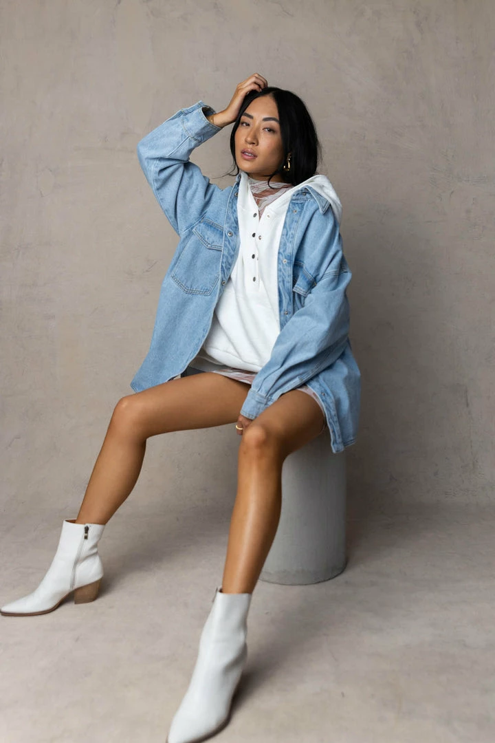 Coupon π₯° TEA N ROSE Tops Hilda Denim π Shirt Jacket π 2 TEA N ROSE Tops Hilda Denim Shirt Jacket