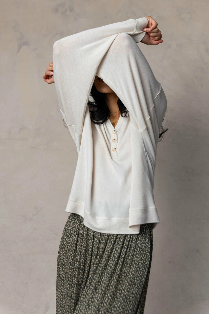 Hot Sale ๐ DRESS FORUM Trixie Top In Cream Tops ๐งจ 2 DRESS FORUM Trixie Top In Cream Tops