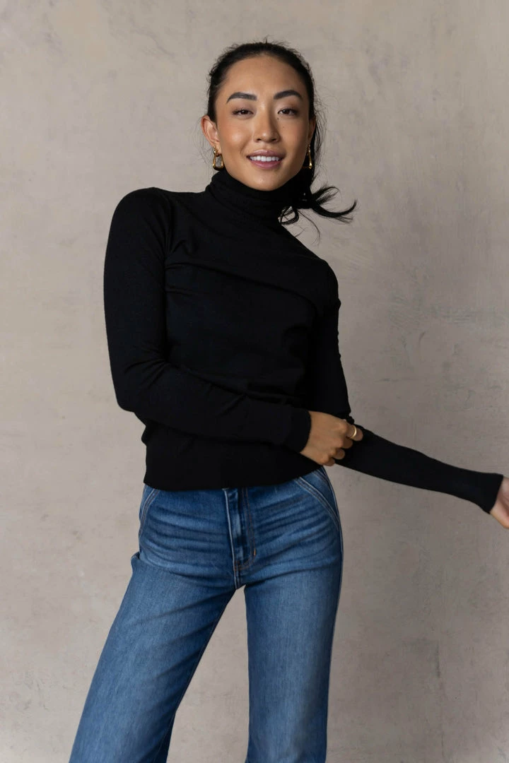 Coupon βοΈ HYFVE Tops Iggy Turtleneck Top In Black - FINAL SALE π― 5 HYFVE Tops Iggy Turtleneck Top In Black - FINAL SALE