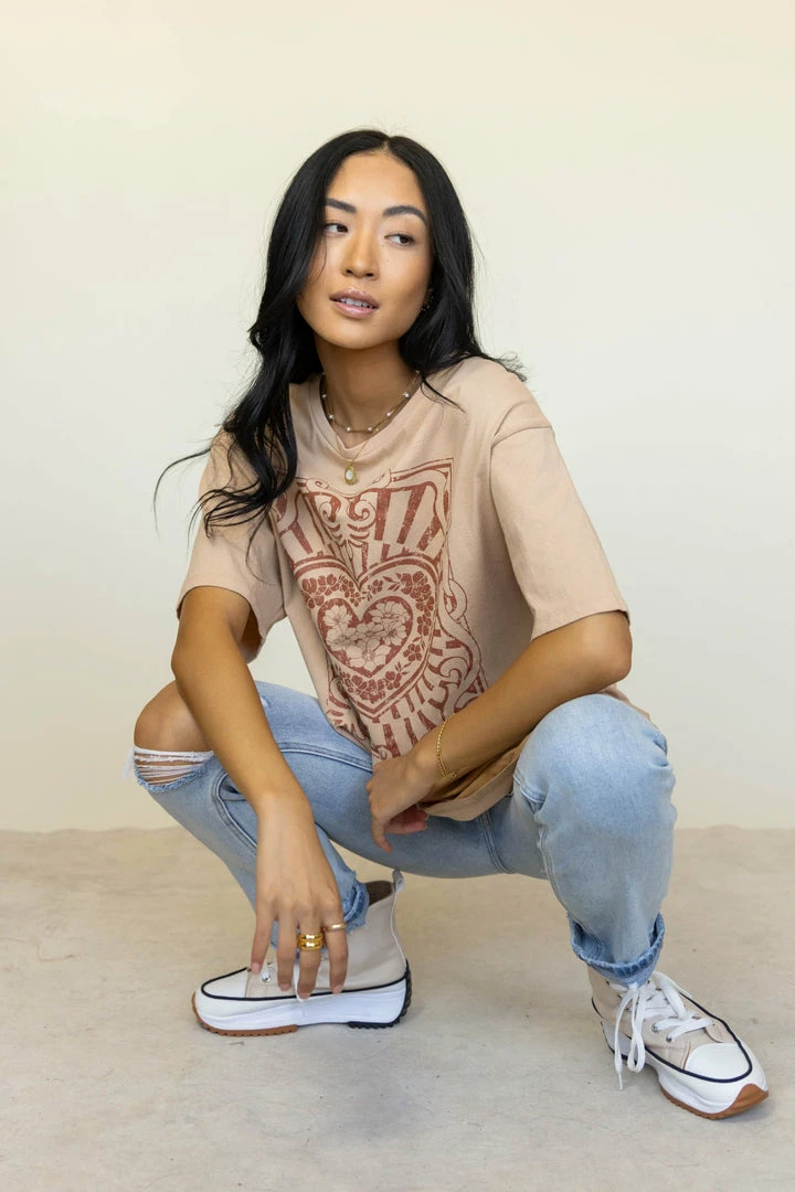 Cheap ๐ฏ WELLMADE INC Follow Your Heart Tee - FINAL SALE ๐งจ 4 WELLMADE INC Follow Your Heart Tee - FINAL SALE