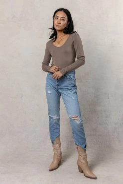 Vero Moda Rita Top In Dark Taupe Tops