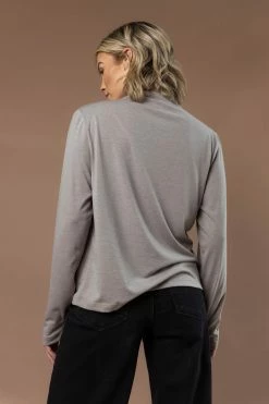 VERY J Tops Hilda Top In Taupe