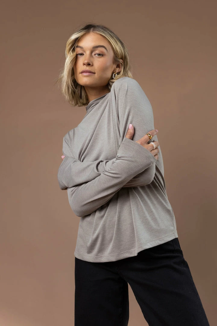 New 𧨠VERY J Tops Hilda Top In Taupe π 4 VERY J Tops Hilda Top In Taupe