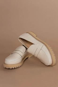 FREE SOUL/MIRACLE MILE Abigail Loafers In Beige Shoes