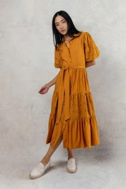 FREE SOUL/MIRACLE MILE Abigail Loafers In Beige Shoes