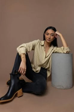 FUN 2 FUN Loren Button Up In Olive Tops