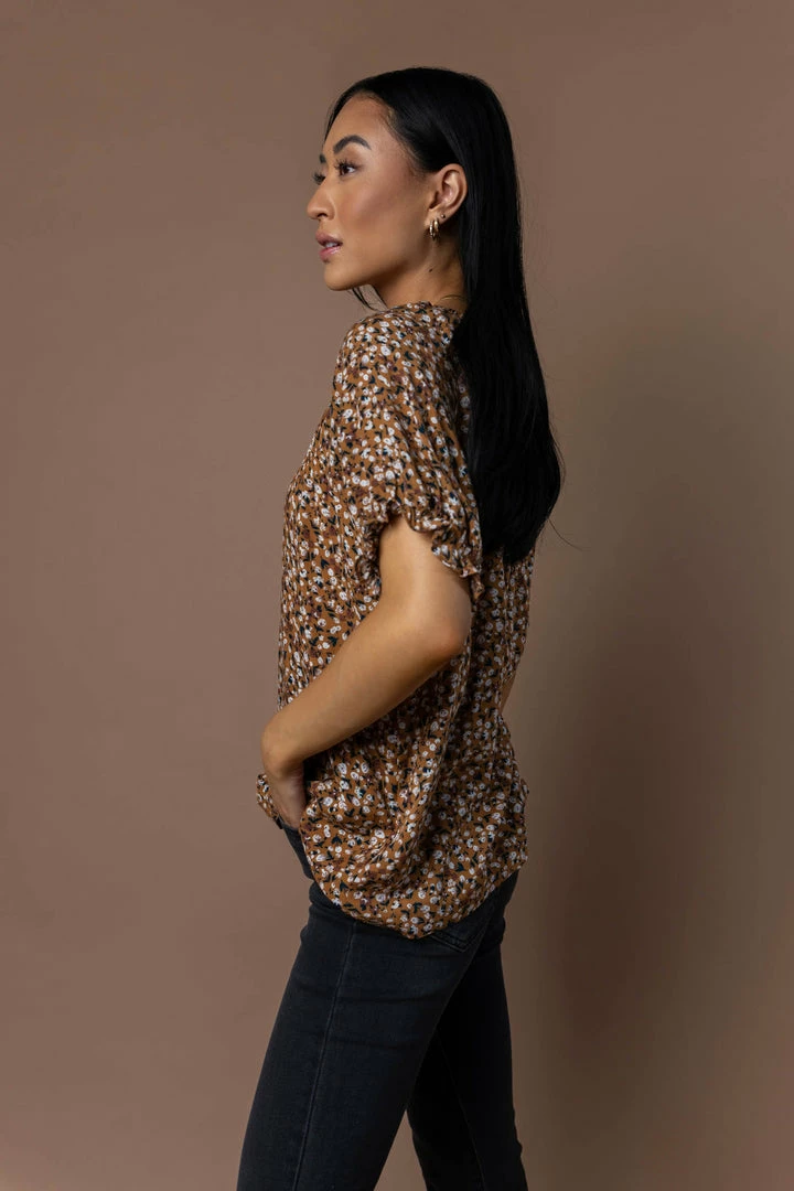 New 😉 FUN 2 FUN Christy Floral Top - FINAL SALE 😍 4 FUN 2 FUN Christy Floral Top - FINAL SALE