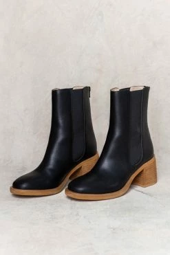 FREE SOUL/MIRACLE MILE Olivia Ankle Boots In Black