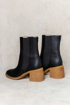 FREE SOUL/MIRACLE MILE Olivia Ankle Boots In Black