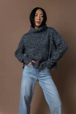 DREAMERS BY DEBUT Zoro Sweater In Black