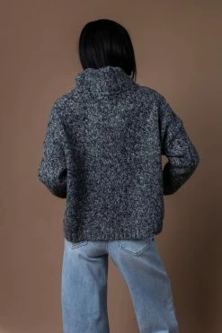 DREAMERS BY DEBUT Zoro Sweater In Black