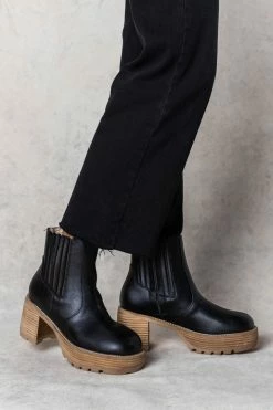 FREE SOUL/MIRACLE MILE Shoes Aubrey Boots In Black