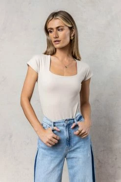 SINA Tops Franky Bodysuit In Taupe