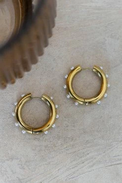 J&D JEWELRY Mileena Earrings In Gold