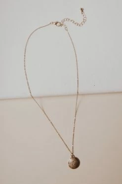 JOYFUL JEWELRY Initial Pendant Necklace