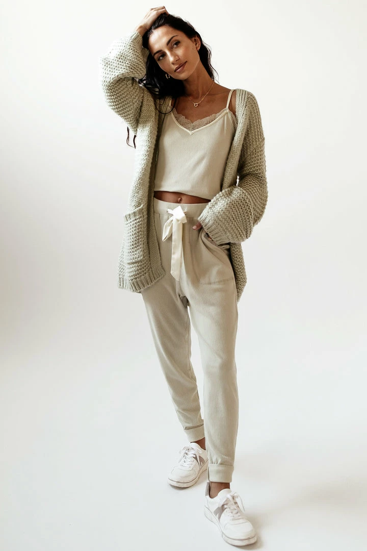 Discount β€οΈ SINA Aster Set Jogger - FINAL SALE π₯ 3 SINA Aster Set Jogger - FINAL SALE
