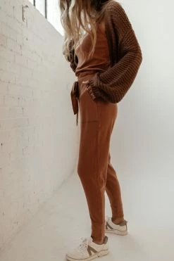 Discount β€οΈ SINA Aster Set Jogger - FINAL SALE π₯ 12 SINA Aster Set Jogger - FINAL SALE