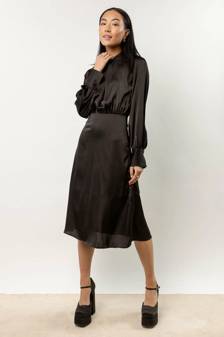 Flash Sale β AARON & AMBER Blaise Midi π Dress In Black π€© 4 AARON & AMBER Blaise Midi Dress In Black