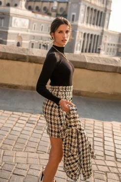 AARON & AMBER Brandie Shacket In Black - FINAL SALE