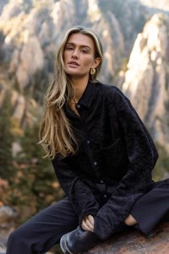 WELLMADE INC Mikayla Button Down In Black Tops