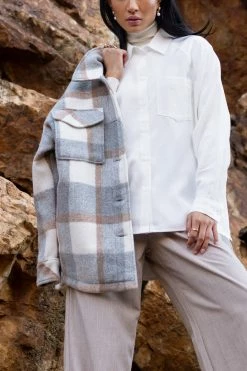 FUN 2 FUN Edward Button Down In White