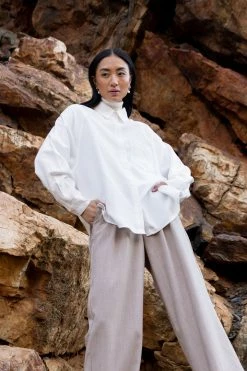 FUN 2 FUN Edward Button Down In White