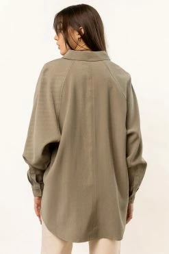 FUN 2 FUN Edward Button Down In Sage