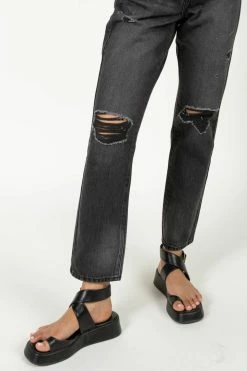 BEAST FASHION Shoes Camila Sandals In Black