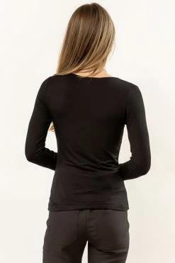 WASABI + MINT New Arrivals Luffy Top In Black