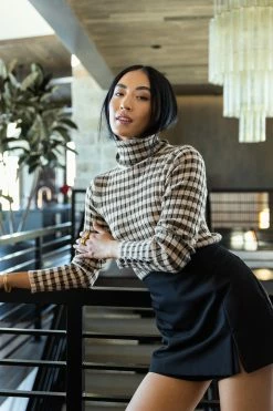 MAIZE Nora Turtleneck Sweater Tops