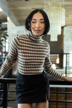 MAIZE Nora Turtleneck Sweater Tops