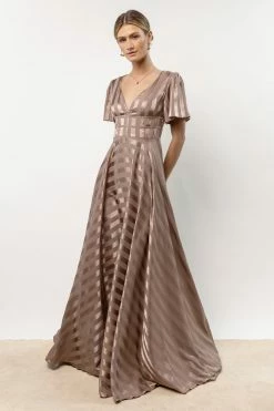 Top 10 ๐ RICARICA Rylee Maxi ๐ Dress In Mauve ๐ฅฐ 5 RICARICA Rylee Maxi Dress In Mauve