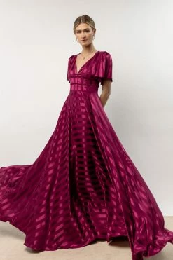 Buy 👏 RICARICA Rylee Maxi 👗 Dress In Wine ❤️ 9 RICARICA Rylee Maxi Dress In Wine