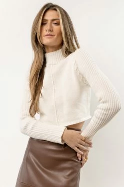 LUSH CLOTHING Tenley Cropped Sweater Tops